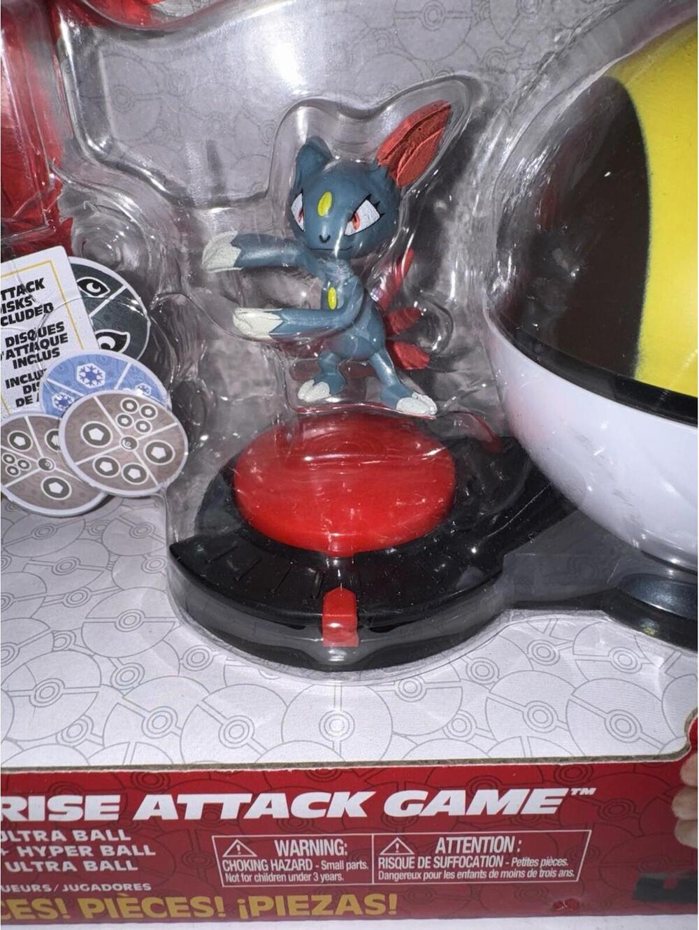 Pokemon Surprise Attack Game with SNEASEL & ULTRA BALL Jazwares New With 6 Disks